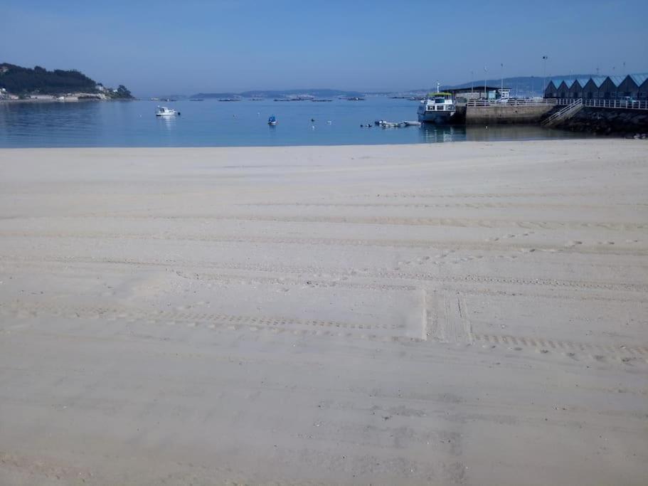 Apartamento con terraza y vistas al mar Bueu Exterior foto