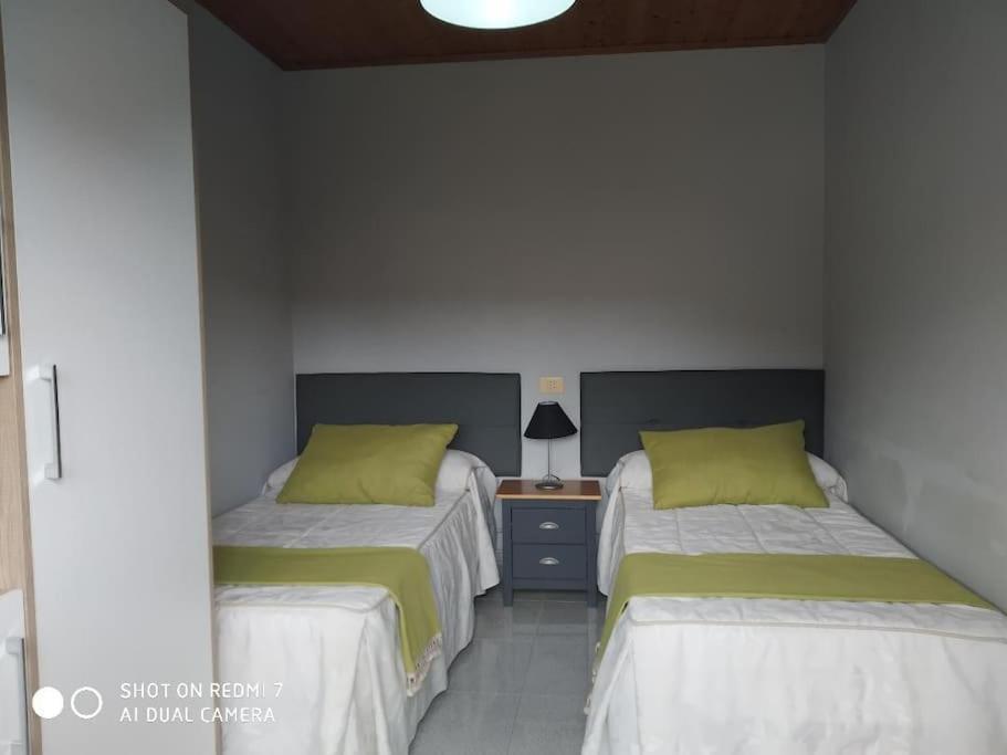 Apartamento con terraza y vistas al mar Bueu Exterior foto